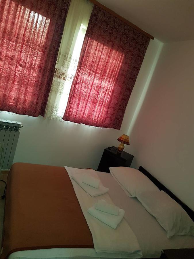 Motel Luxor Вісоко Екстер'єр фото